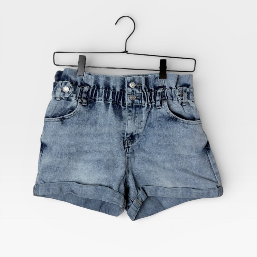 Almost Famous Size Medium Paper Bag Style Jean Short (D)